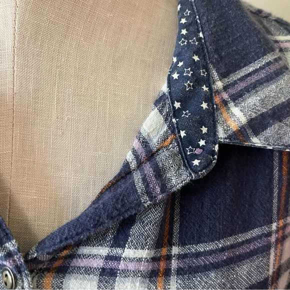 WHITE STUFF Plaid Button Down Shirt wth Adjustable Sleeves - Picture 8 of 11